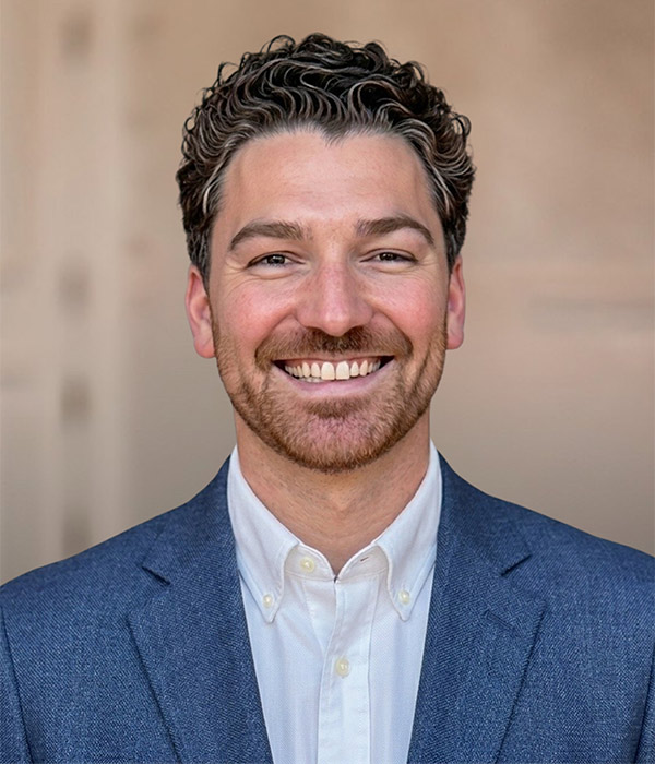 Busch Headshot