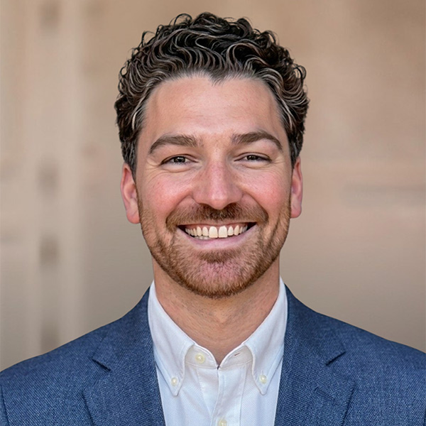 Busch Headshot